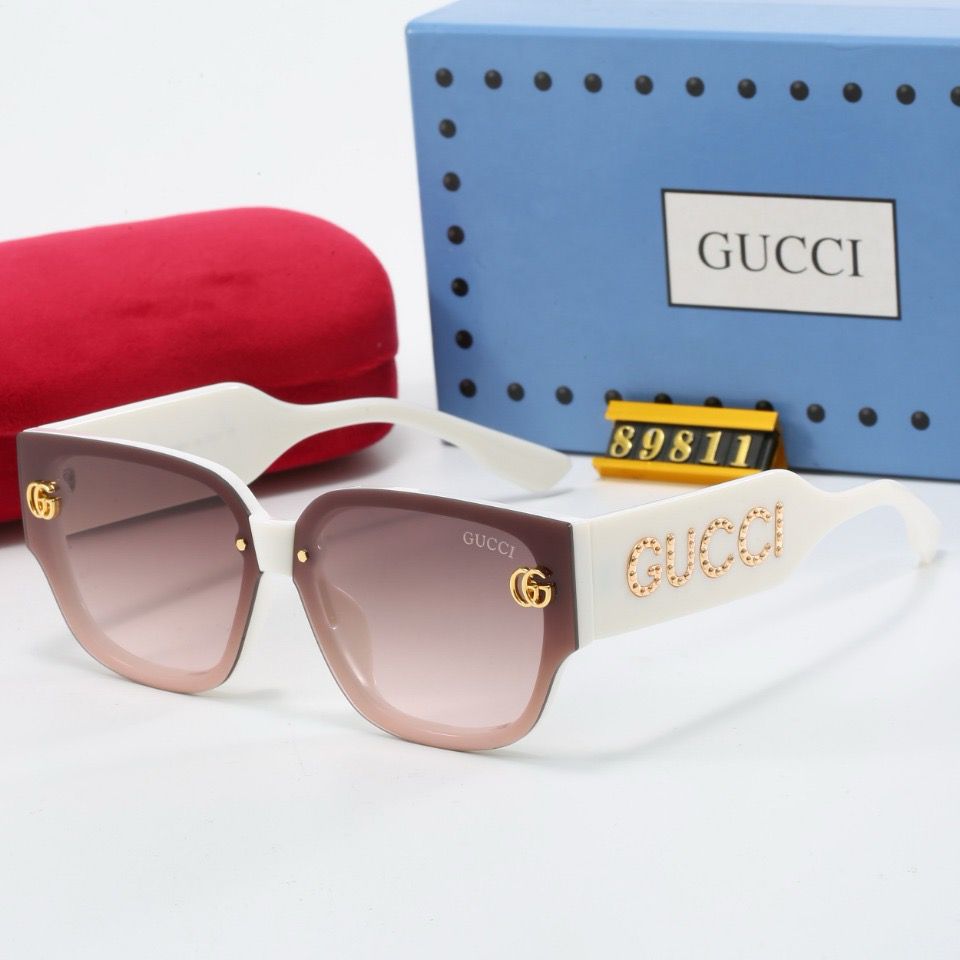 Gucci GG89811
